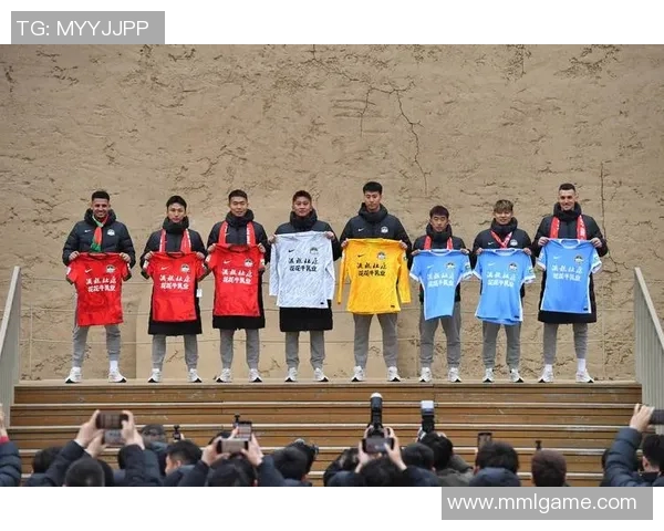 中超联赛历史回顾与发展历程探析：从创立初期到现今的变革与挑战