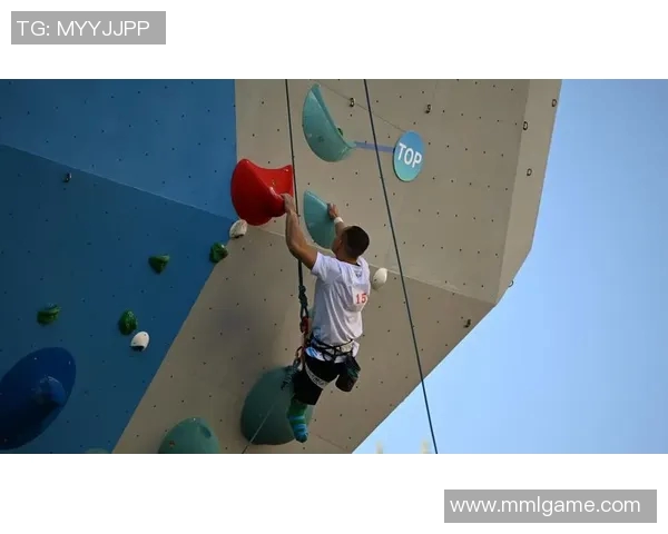 南京攀岩队荣登全国攀岩配合排行榜首位展现实力与团队精神